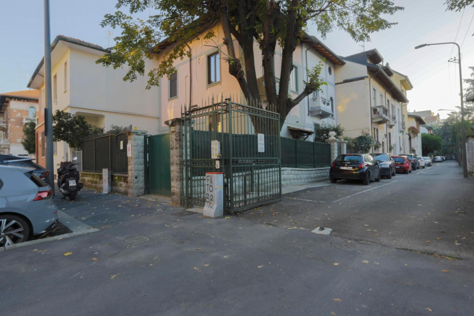 Fiera Milano-City Life Free Parking Villa Anglia' S Bridge Eksteriør bilde